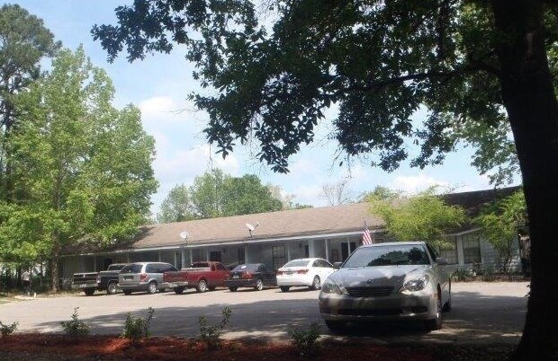 Primary Photo - Westwood Apartments