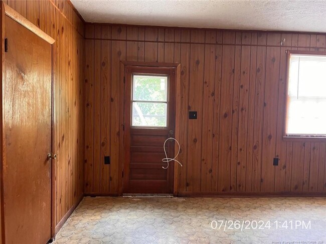 Building Photo - 2013 Owen Dr