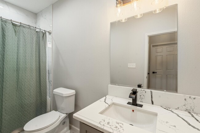 Building Photo - 203 Javier Dr