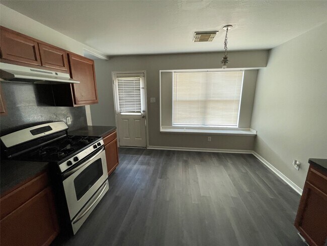Building Photo - 1226 Bantry Meadow Dr