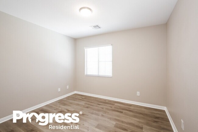 Building Photo - 6453 Raven Hall St
