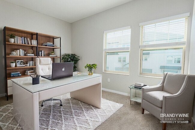 Building Photo - 8648 Castillian Way