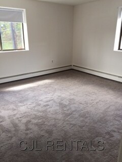 Building Photo - 71 Montvale Ave
