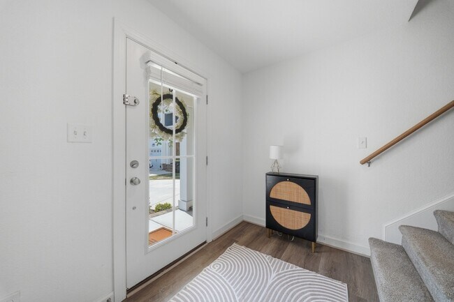 Building Photo - 4331 Pinter Ln