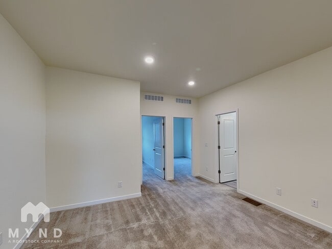 Building Photo - 887 E 98th Ave