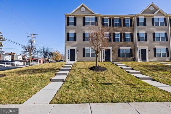 Building Photo - 45 Nittany Ct