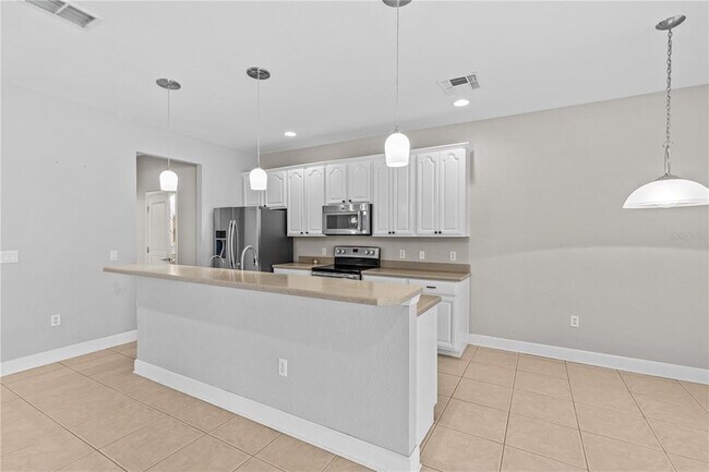 Building Photo - 8302 Riverdale Ln