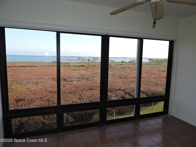 Building Photo - 6240 E Mirror Lake Dr