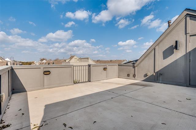 Building Photo - 1434 Elevado Dr