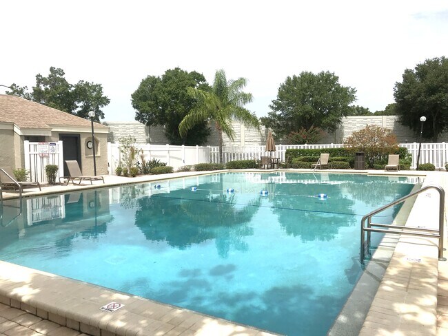 Building Photo - 149 Springwood Cir