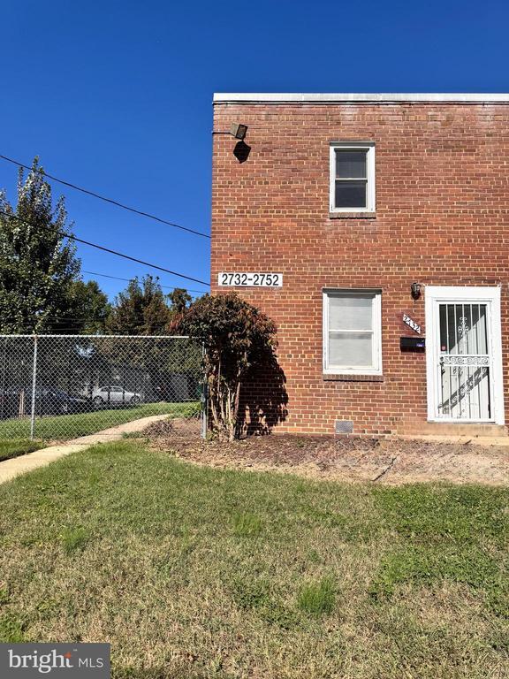 Building Photo - 2732 Keating St