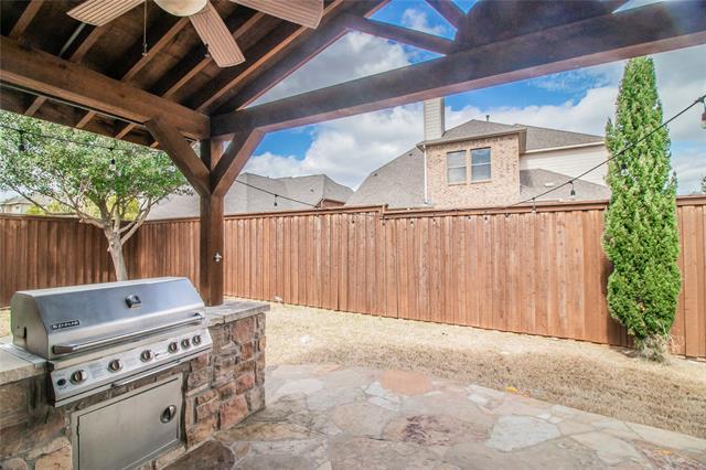 Building Photo - 4647 Phillip Dr