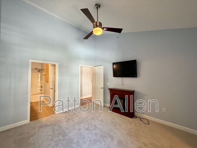 Building Photo - 1000 Olde Eastwood Village Blvd