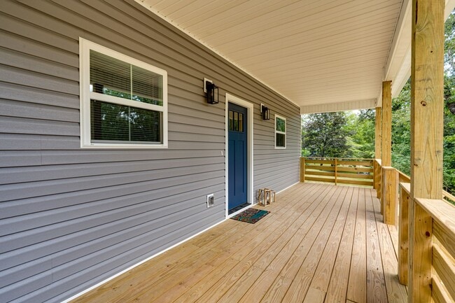 Building Photo - New Construction 3 bed, 2 bath house for rent