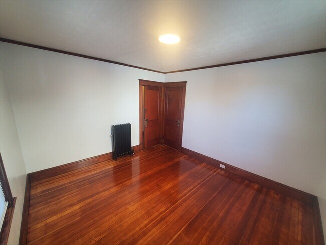 Building Photo - 107 Thomas Burgin Pkwy