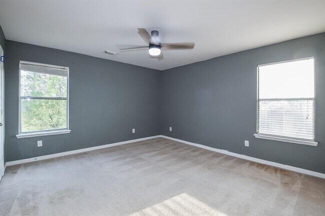 Building Photo - 6323 Channelbrook Ln