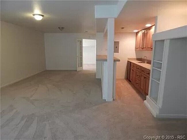Building Photo - Amazing Home in Desirable District 20 – No...