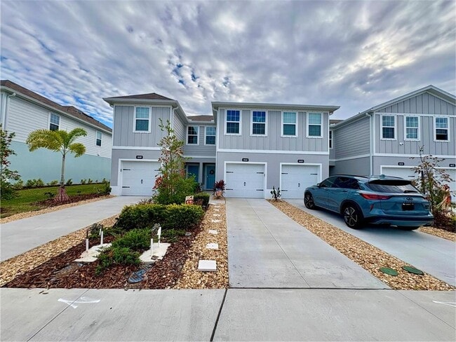 Building Photo - 4644 Old Blush St