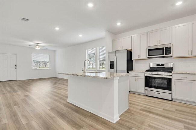 Building Photo - 5901 Jennifer Pasture Path