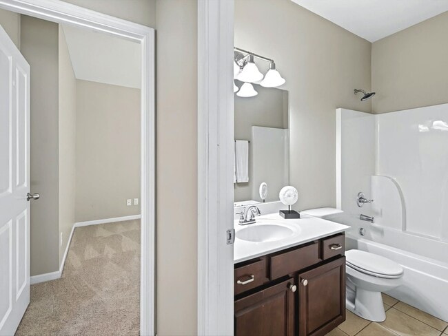 Building Photo - 2438 Arden Village Dr