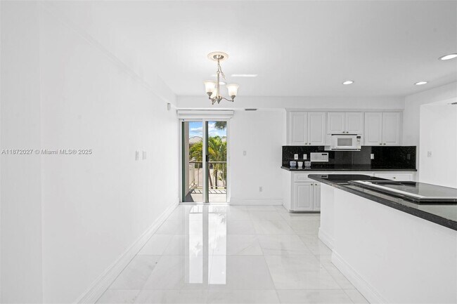 Building Photo - 6795-6793 Brookline Dr