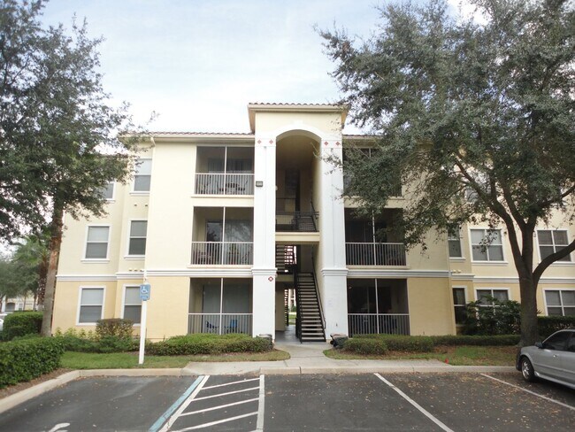 Primary Photo - 2br/1ba First Floor Visconti Condo!