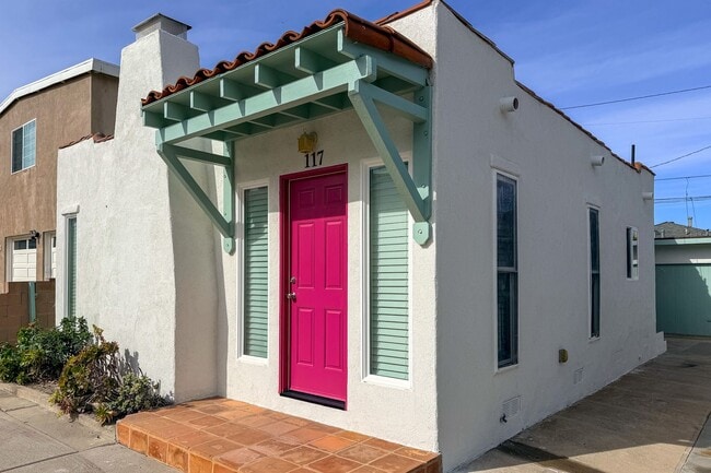 Building Photo - 117 Van Nuys Ave