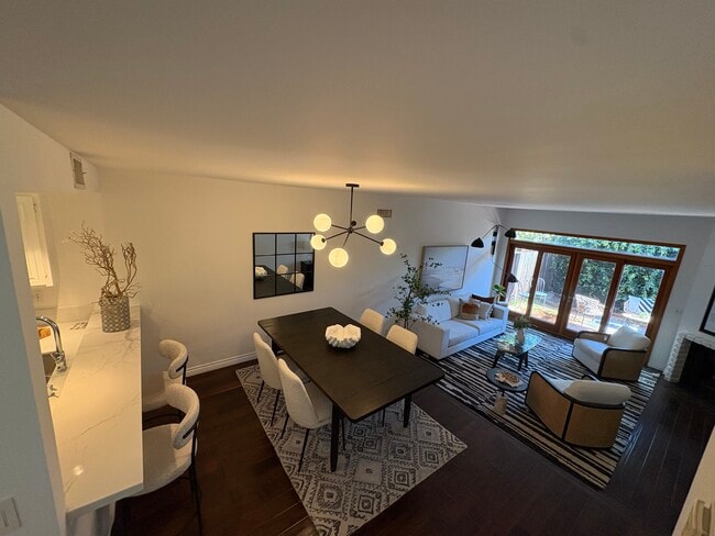 Building Photo - 1844 Midvale Ave