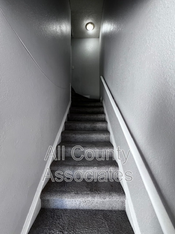 Building Photo - 8935 Cochise Ln