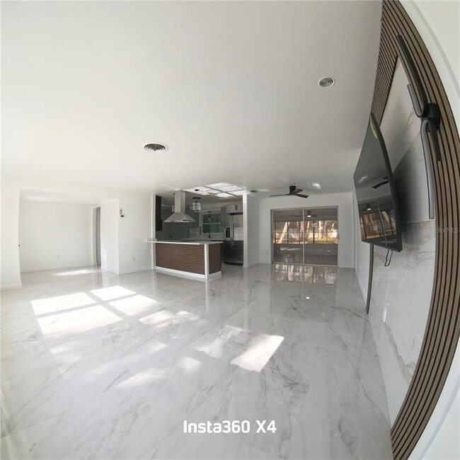 Building Photo - 1649 North Dakota Ave NE