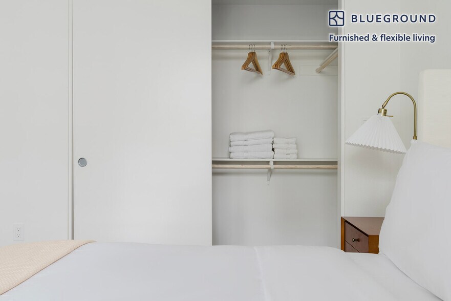 Building Photo - 3301 Innovation Wy