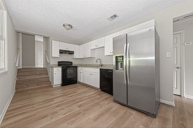 Building Photo - 21146 Caney Drive
