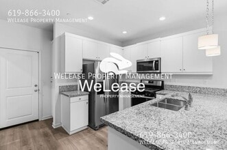 Building Photo - 4140 Sitio Flor