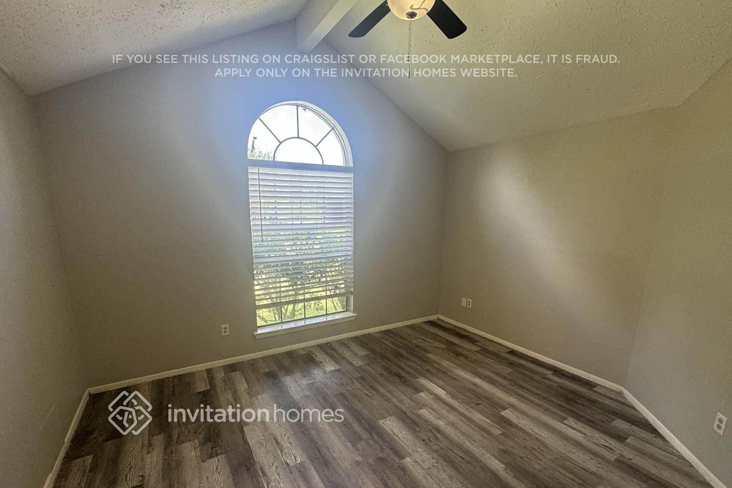 Building Photo - 11626 Sagecreek Dr