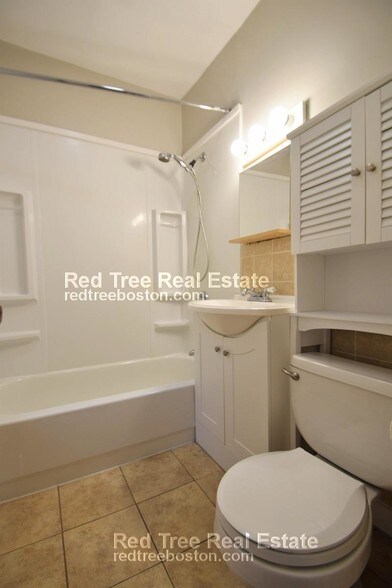 Building Photo - 32 Ransom Rd