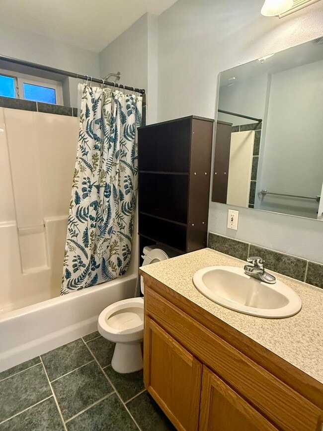 Building Photo - Cheney Home