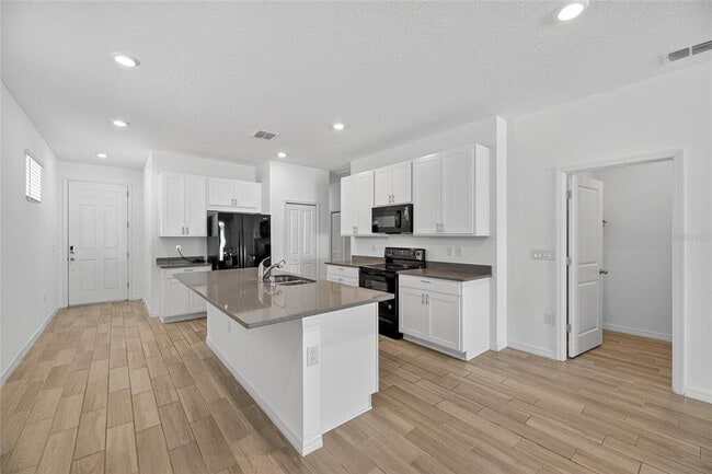 Building Photo - 11838 Brighton Knoll Loop