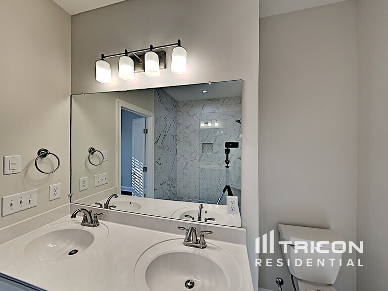 Building Photo - 108 Alred Cir