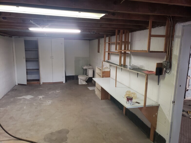 Basement Workshop - 105 Olive St