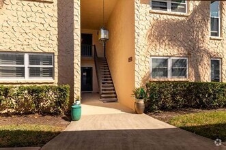 Building Photo - 206 Cedarwood Cir