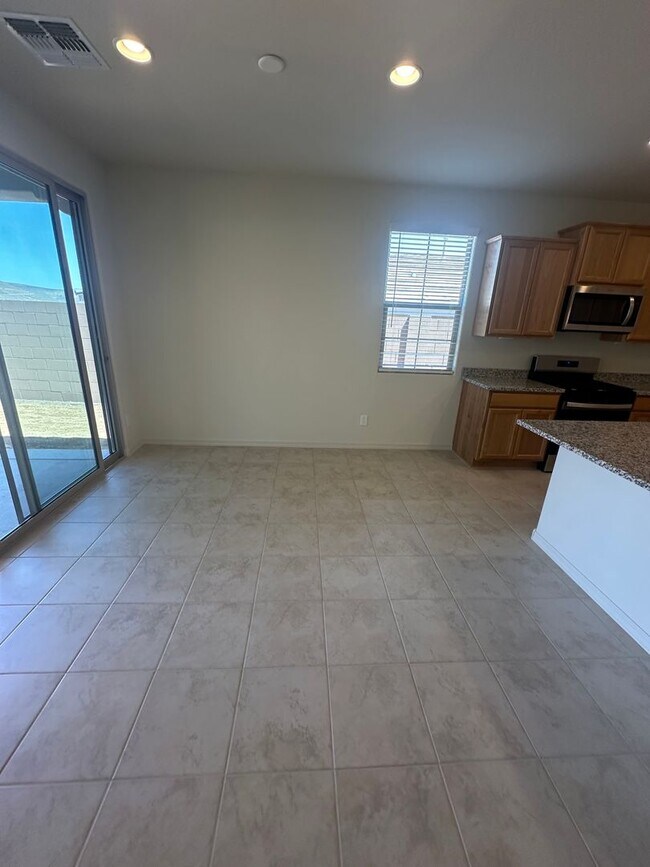 Building Photo - BRAND NEW ++ 2026 BUILT PEORIA HOME ++ 4 BED + DEN, 3 BATH ++ POOL