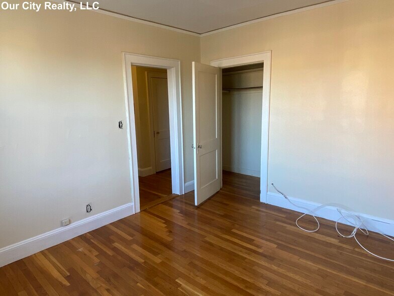 Building Photo - 4 Cogswell Pl