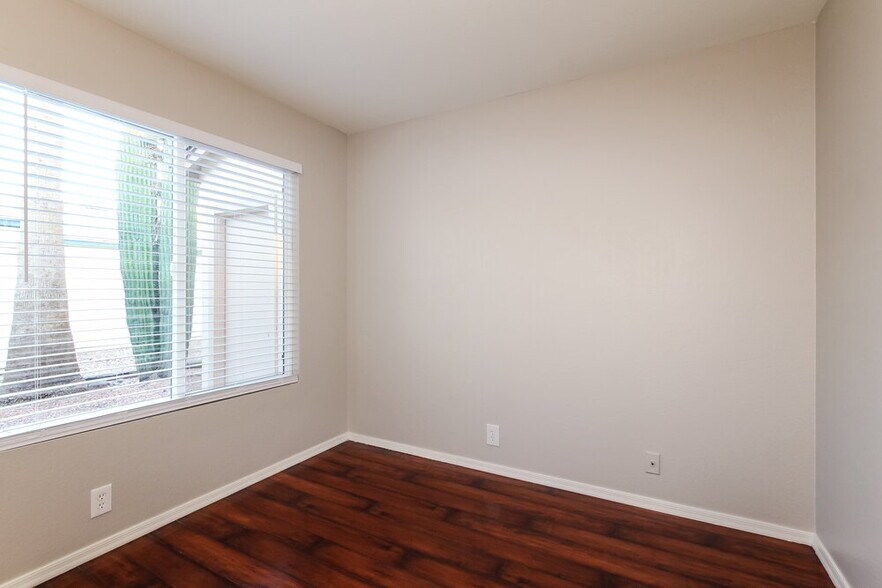 Building Photo - 3614 W Camino Del Rio