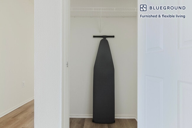 Building Photo - 444 Washington Blvd