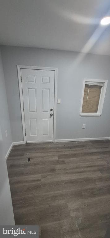 Building Photo - 627 S Pulaski St