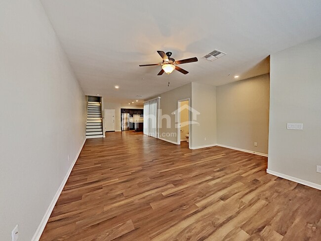 Building Photo - 20737 W Stone Hill Rd