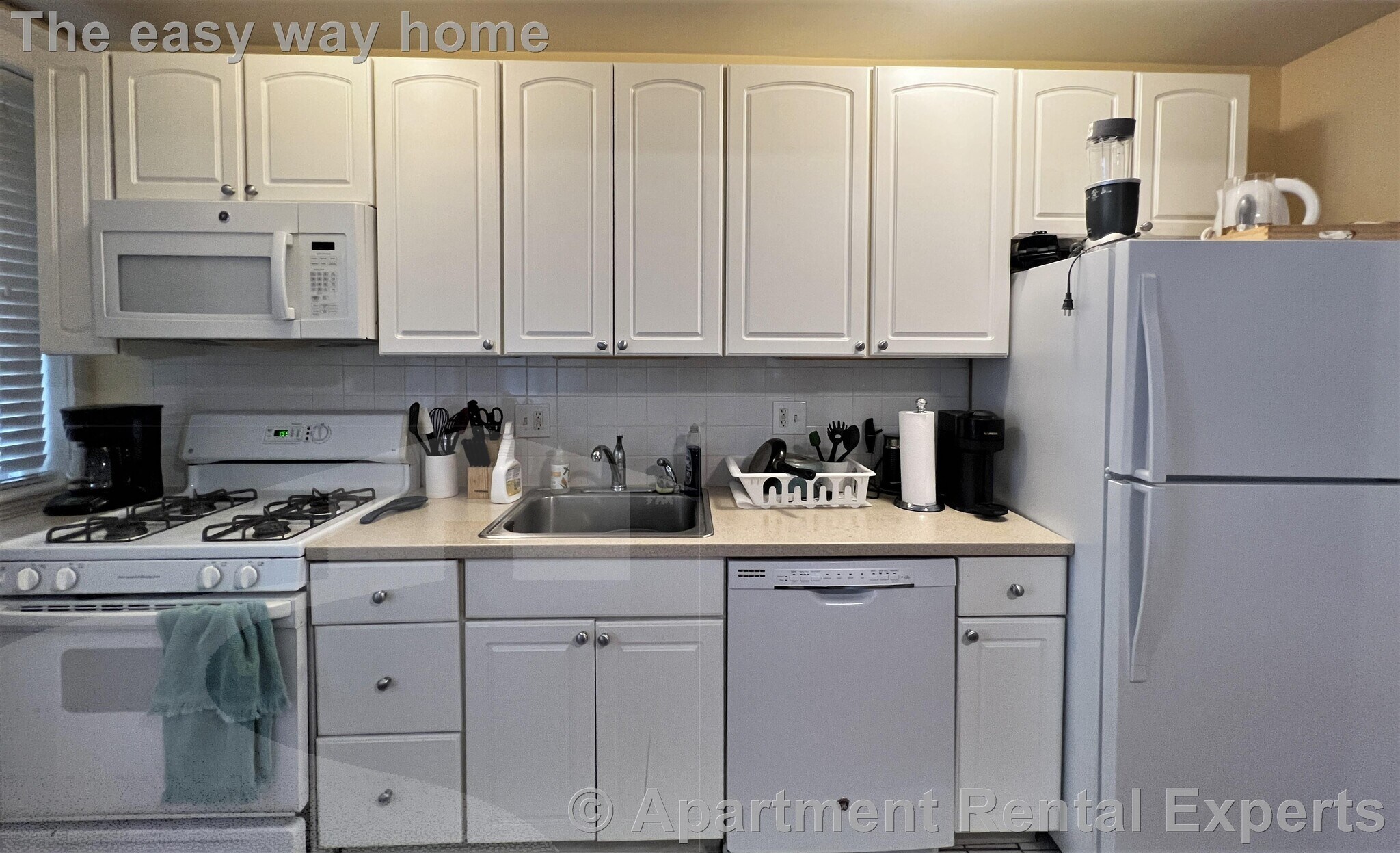 Building Photo - 852 Massachusetts Ave