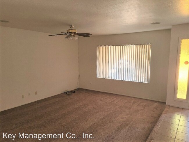 Building Photo - 3 br, 2 bath House - 4923 W. Christy Drive