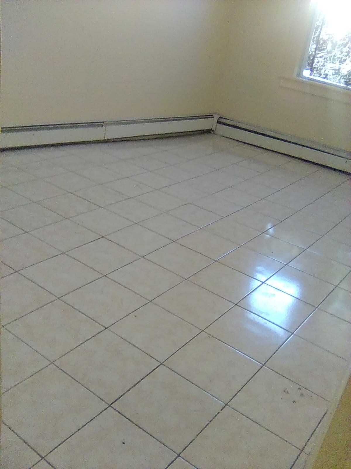 Building Photo - 92 Holly St