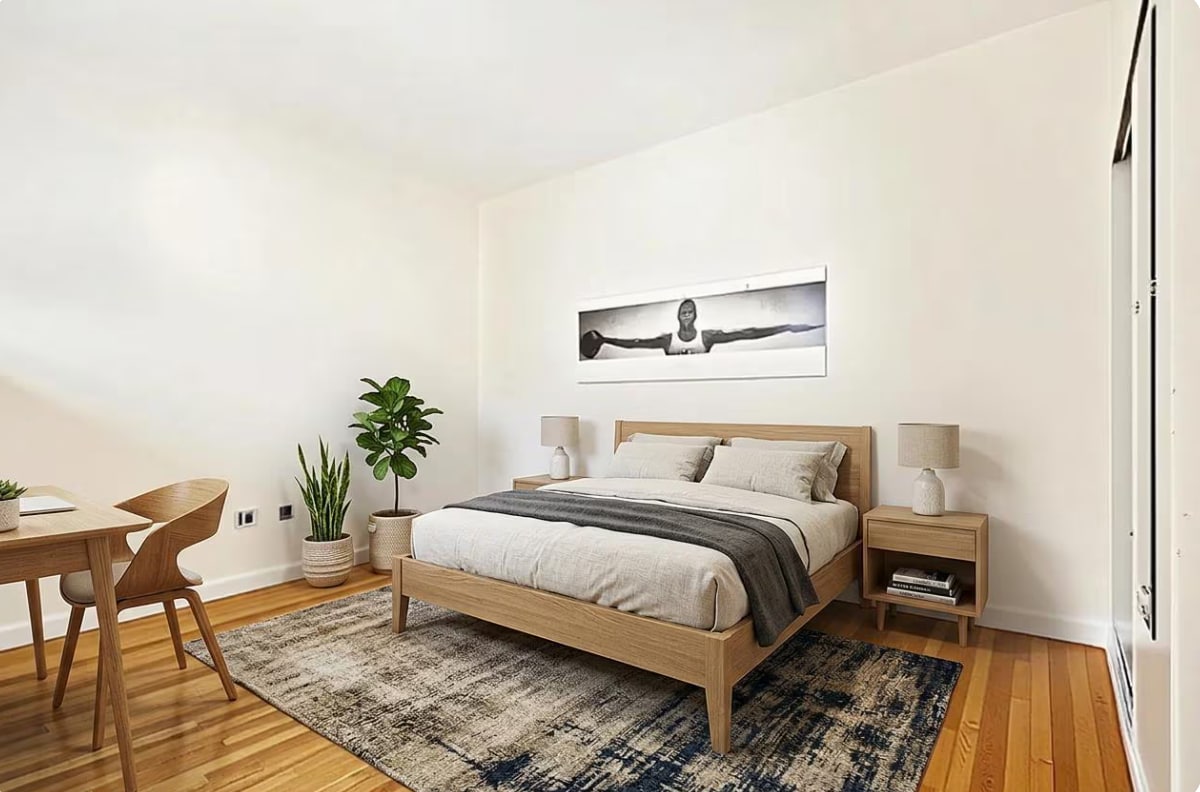 Building Photo - 142 E 35th St